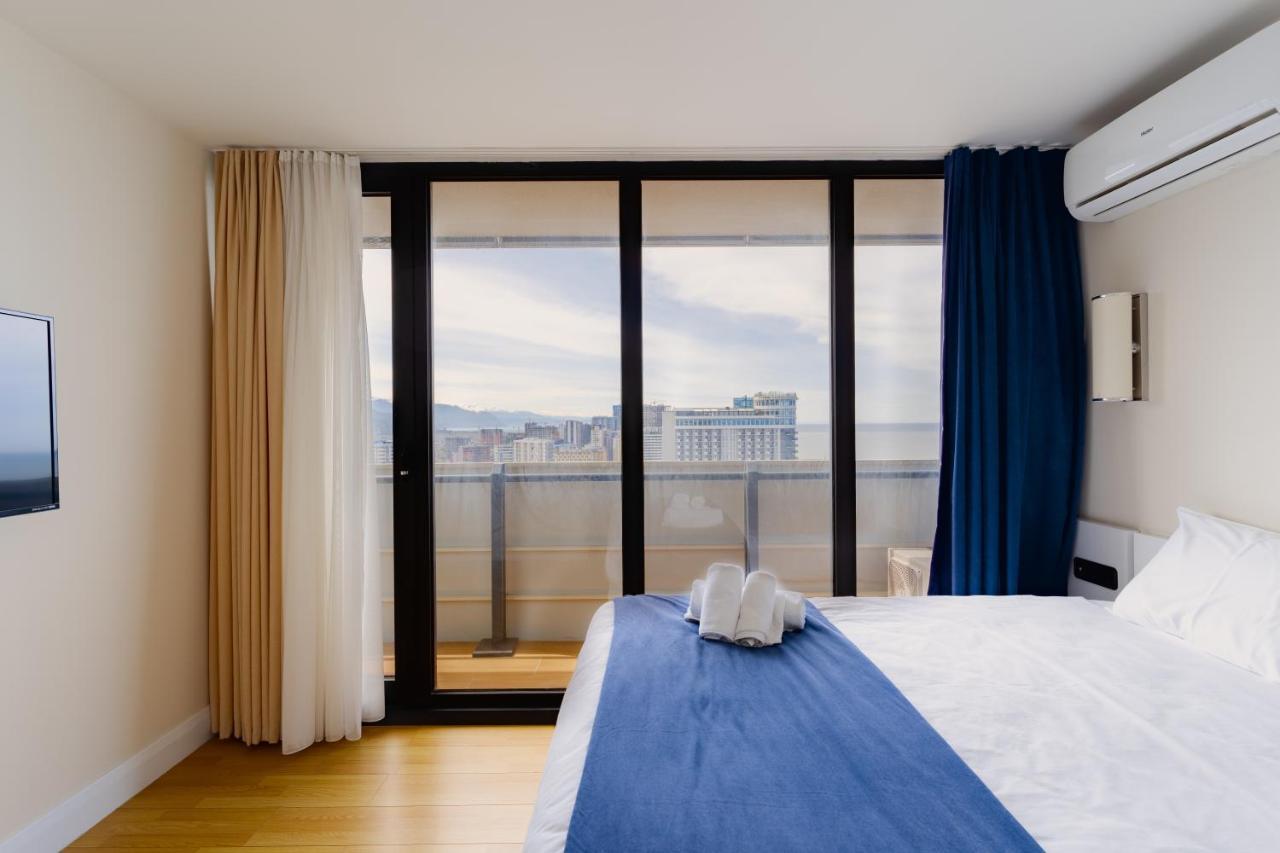 Grand City Real Estate Apartment Batumi Luaran gambar