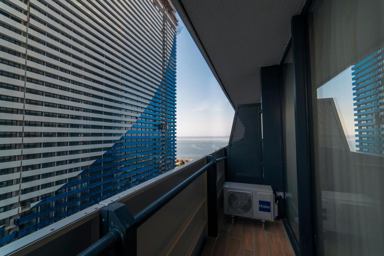 Grand City Real Estate Apartment Batumi Luaran gambar