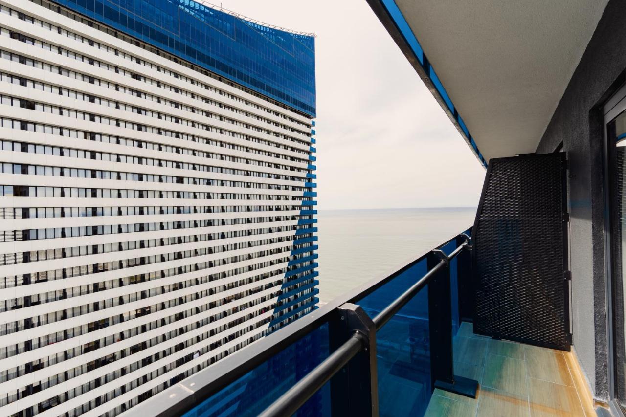 Grand City Real Estate Apartment Batumi Luaran gambar