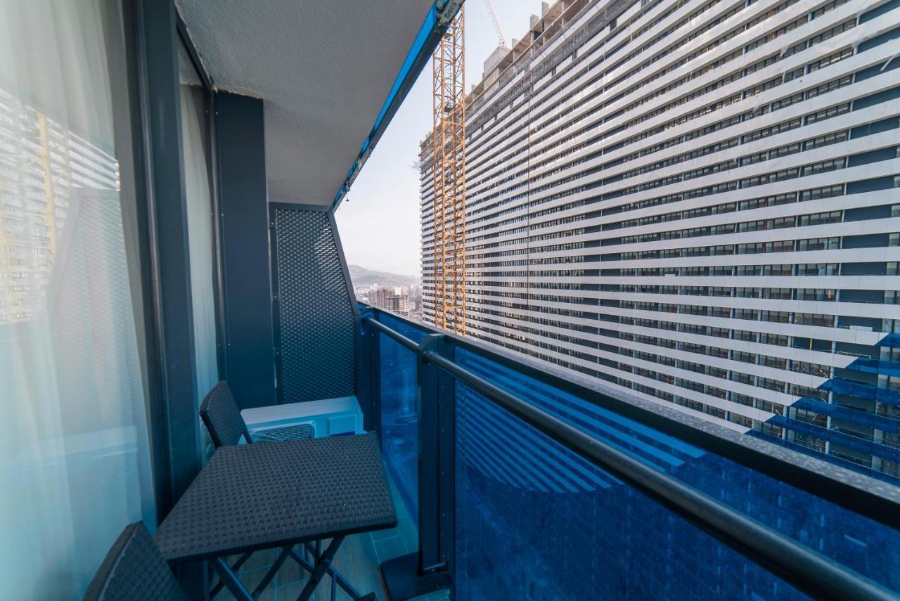Grand City Real Estate Apartment Batumi Luaran gambar