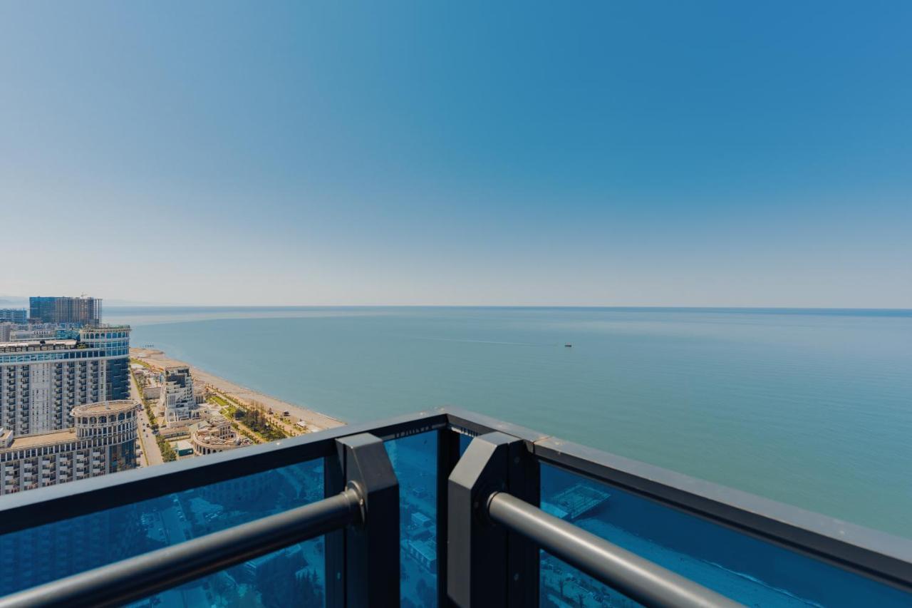 Grand City Real Estate Apartment Batumi Luaran gambar