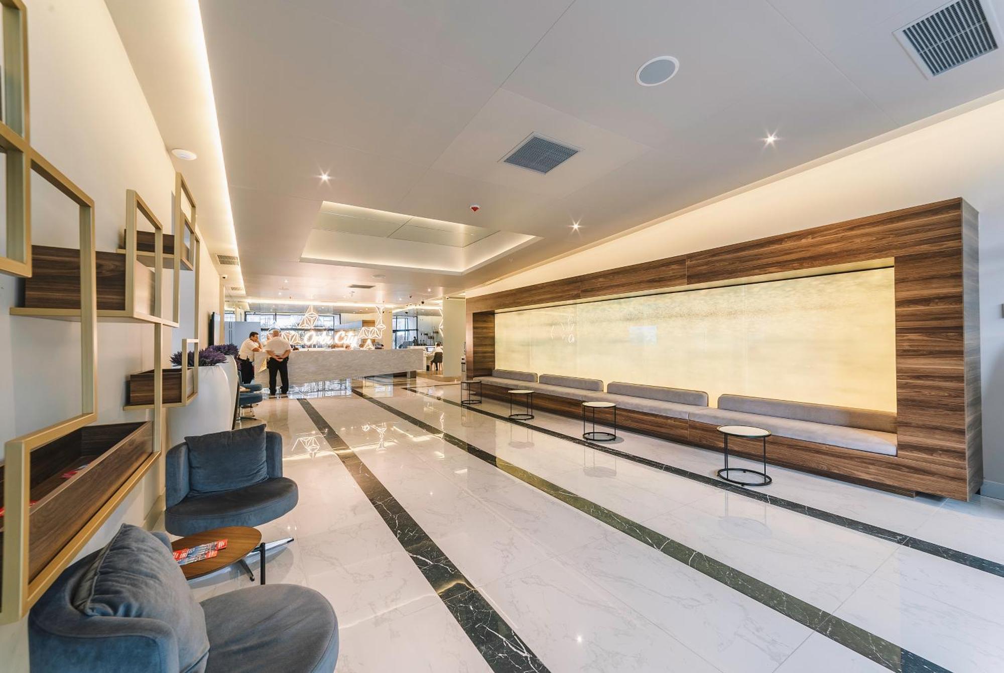 Grand City Real Estate Apartment Batumi Luaran gambar